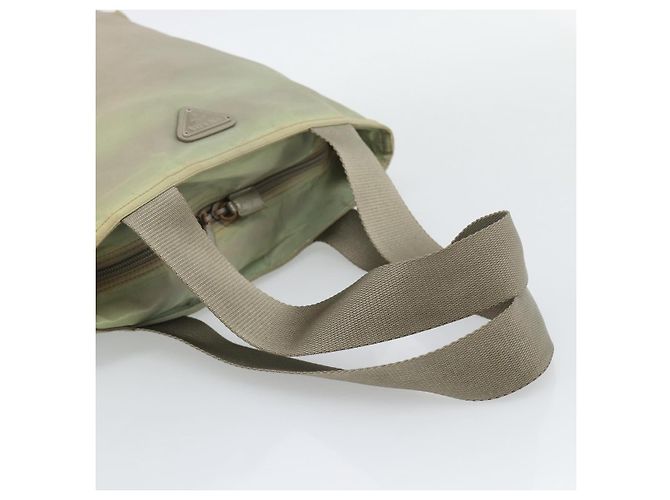 Borsa Tote PRADA Nylon Verde Auth 194568 - vista 7