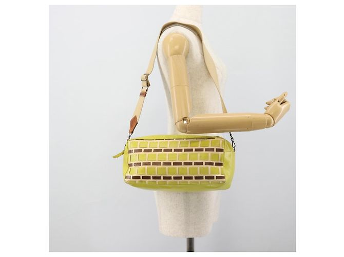 Borsa a Spalla Miu Miu in Pelle Verde Lime Oro Auth BA14150 D'oro - vista 22