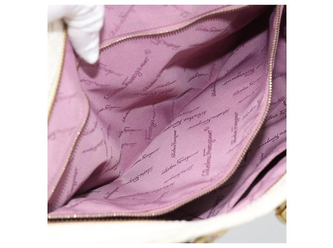 Borsa a mano Salvatore Ferragamo Gancini in nylon e oro bianco Auth 194550A D'oro - vista 21