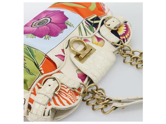 Borsa a mano Salvatore Ferragamo Gancini in nylon e oro bianco Auth 194550A D'oro - vista 6