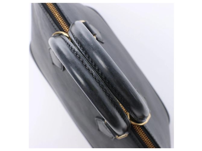 Borsa Louis Vuitton Alma PM in pelle Epi nera M52142 Grigio - vista 7