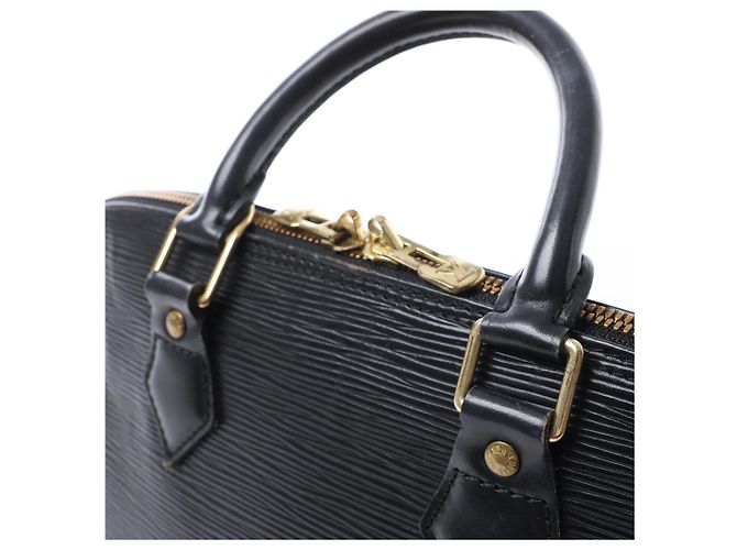 Borsa Louis Vuitton Alma PM in pelle Epi nera M52142 Grigio - vista 9