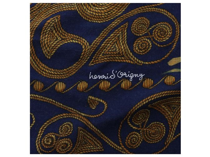 Sciarpa in Cashmere e Seta Hermès Carré Géant "ARABESQUES" Blu Navy x Rosso - vista 10