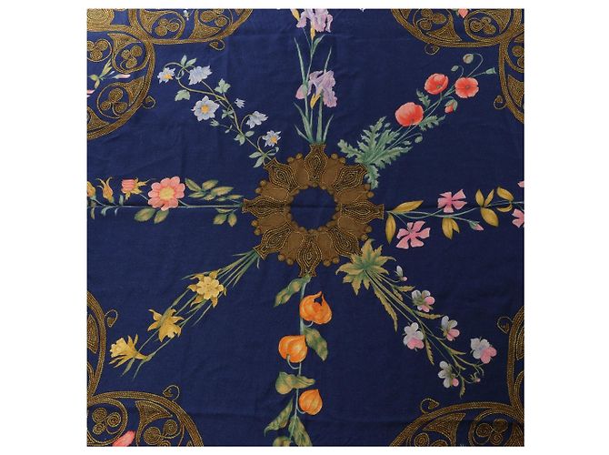 Sciarpa in Cashmere e Seta Hermès Carré Géant "ARABESQUES" Blu Navy x Rosso - vista 11