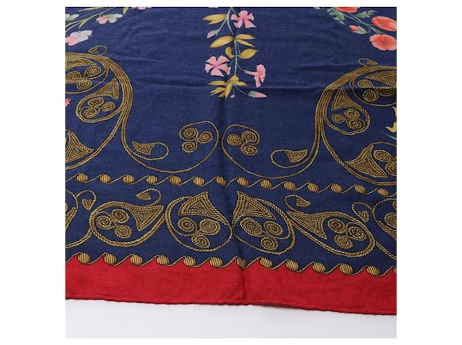 Sciarpa in Cashmere e Seta Hermès Carré Géant "ARABESQUES" Blu Navy x Rosso - vista 6