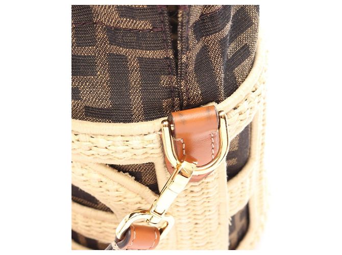 Bolso 2-Way Fendi Step Out Small Negro Multicolor Crudo - vista 7