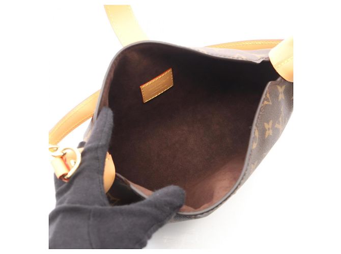 Bolso Louis Vuitton Pochette Mia Castaño Monograma - vista 3