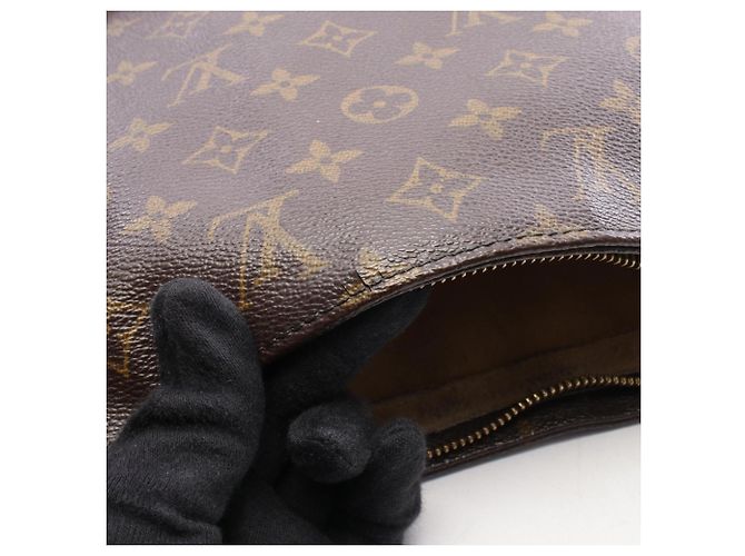 Borsa a tracolla Louis Vuitton Looping GM Monogram Marrone Monogramma - vista 11