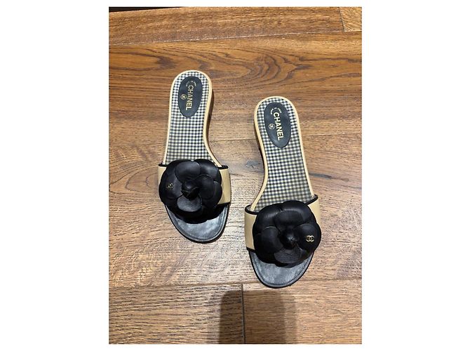 Sandali Chanel Camellia 37 Nero Beige - vista 11