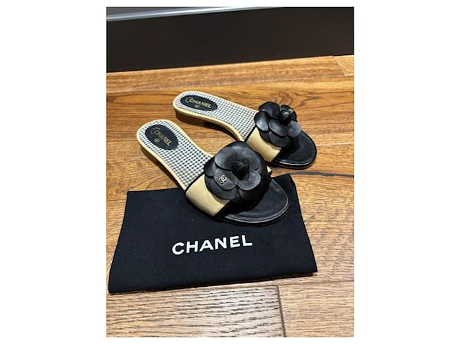 Sandali Chanel Camellia 37 Nero Beige - vista 6