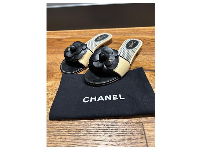 Sandali Chanel Camellia 37 Nero Beige - vista 7