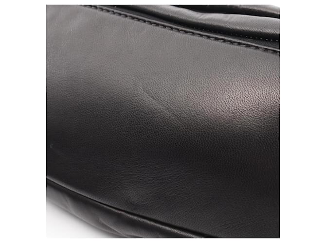 Borsa a tracolla Prada Triangle in pelle nera Nero - vista 7