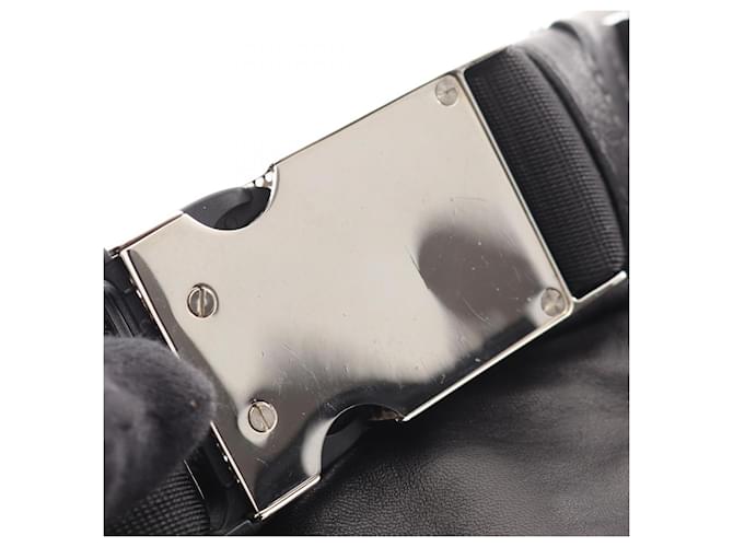 Borsa a tracolla Prada Triangle in pelle nera Nero - vista 9