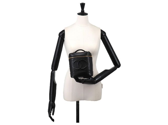 Borsa Vanity Chanel in pelle di vitello martellata nera Nero - vista 10
