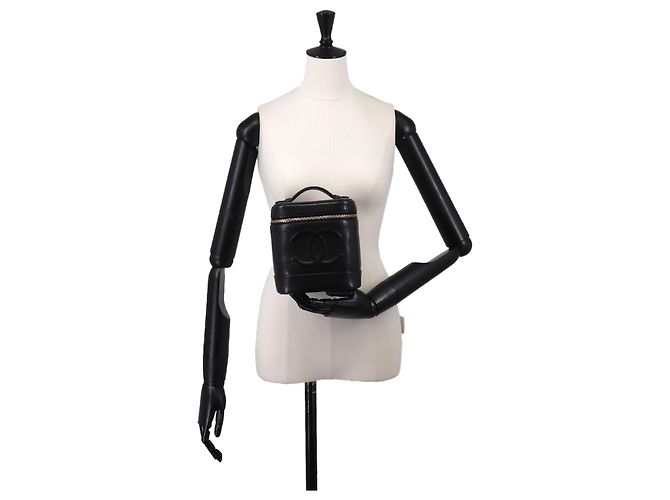 Borsa Vanity Chanel in pelle di vitello martellata nera Nero - vista 10