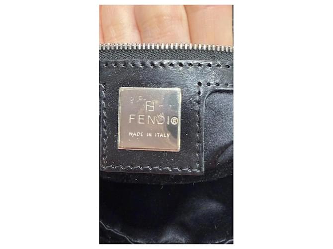 Fendi Tasche aus schwarzem Pythonleder - Ansicht 10