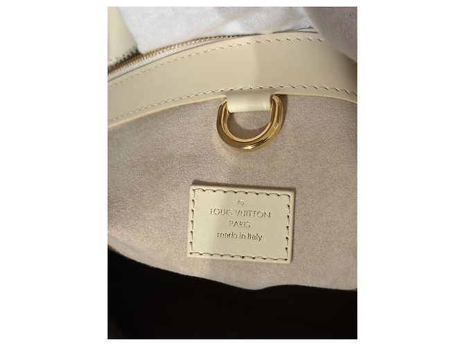 Louis Vuitton Vendôme MM Beige - vista 5