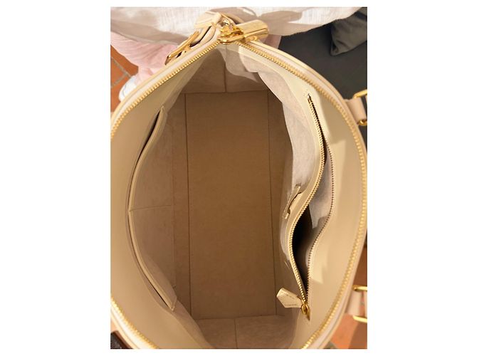 Louis Vuitton Vendôme MM Beige - vista 6