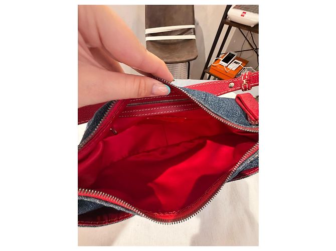 Borsa a spalla Valentino Garavani in denim e pelle rossa Rosso Blu - vista 10