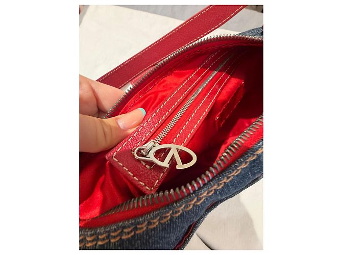 Borsa a spalla Valentino Garavani in denim e pelle rossa Rosso Blu - vista 11