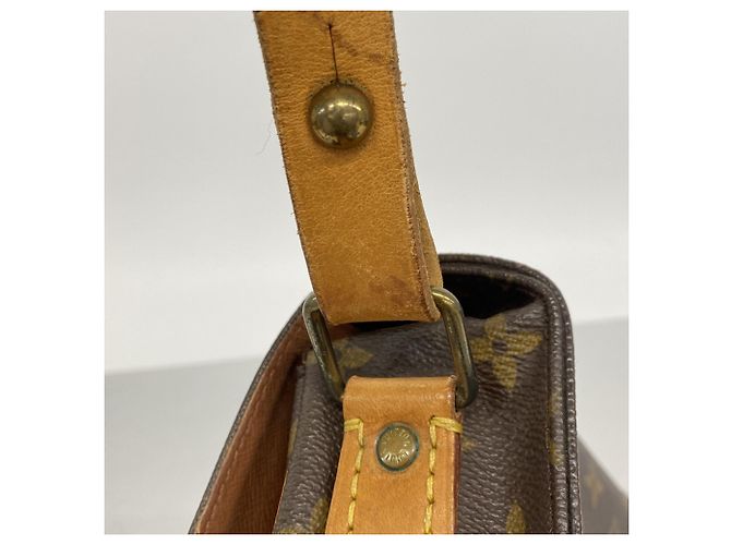 Borsa a tracolla Louis Vuitton Monogram Cartouchiere MM Marrone - vista 10