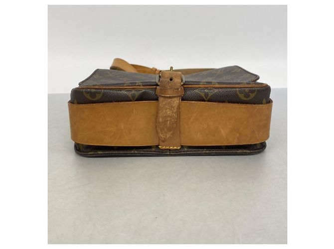 Borsa a tracolla Louis Vuitton Monogram Cartouchiere MM Marrone - vista 3