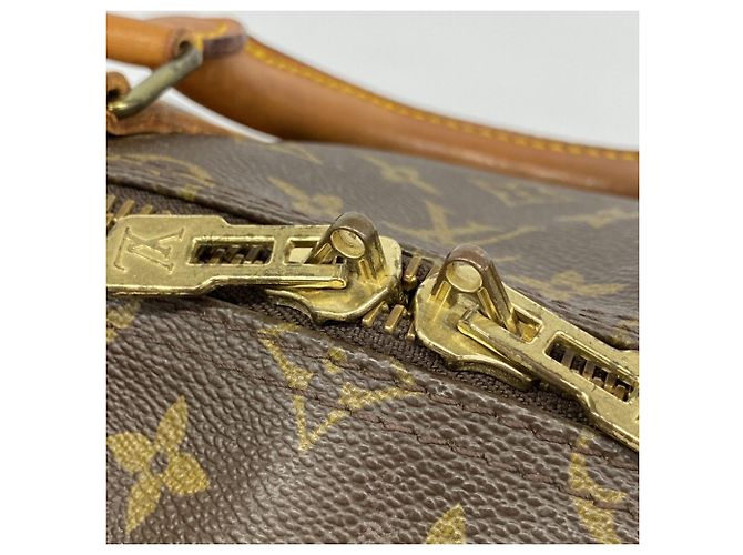 Louis Vuitton Marrone Boston Monogram Keepall 55 - vista 15