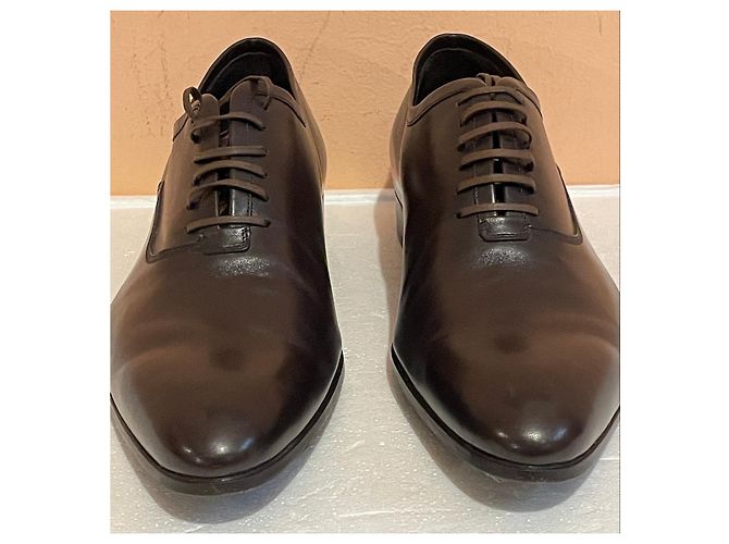 Chaussures à lacets Dior en cuir marron - vue 3