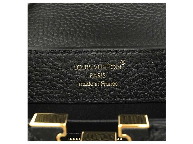 Borsa My Capucines in pelle Taurillon Louis Vuitton Nero - vista 5
