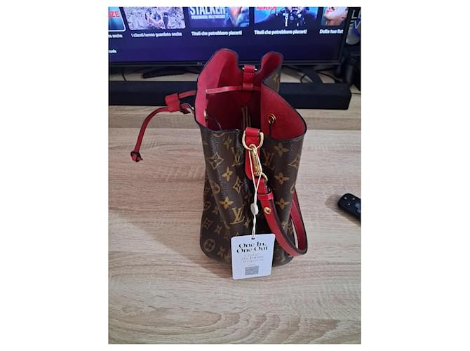 Louis Vuitton Monogram Noe BB Marrone Rosa - vista 3