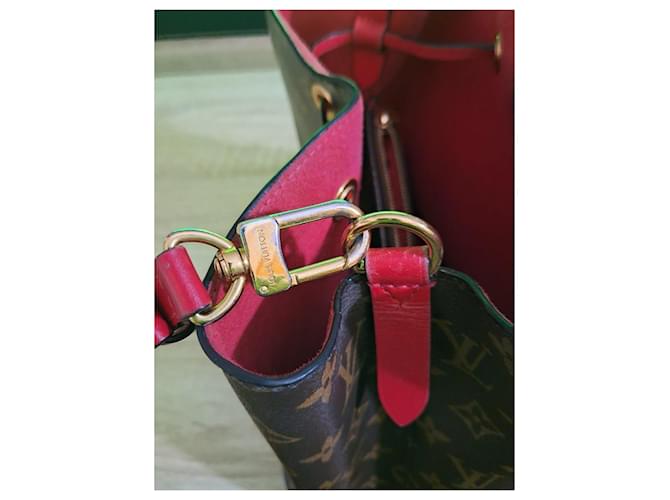 Louis Vuitton Monogram Noe BB Marrone Rosa - vista 4