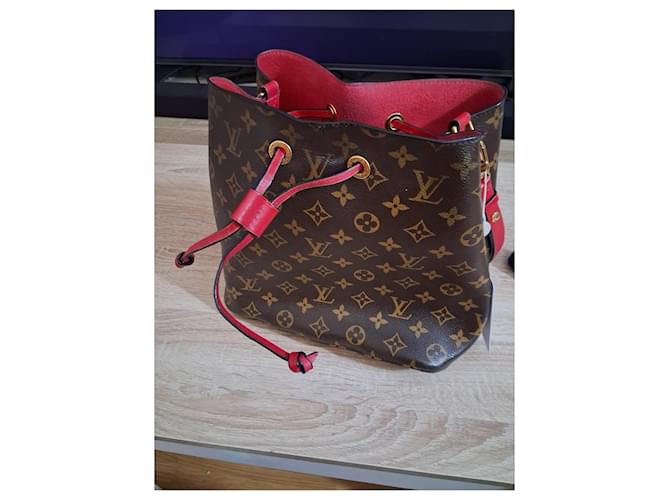 Louis Vuitton Monogram Noe BB Marrone Rosa - vista 6