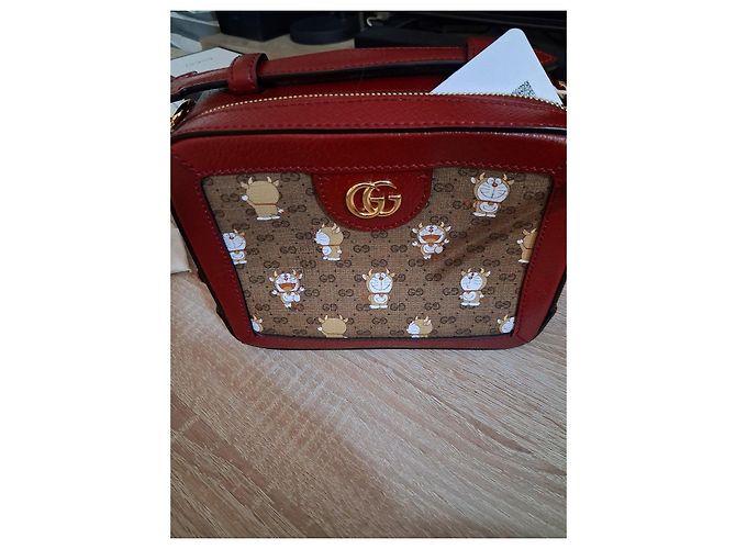 Gucci x Doraemon GG Supreme Canvas and Red Leather Crossbody Bag Brown - view 2