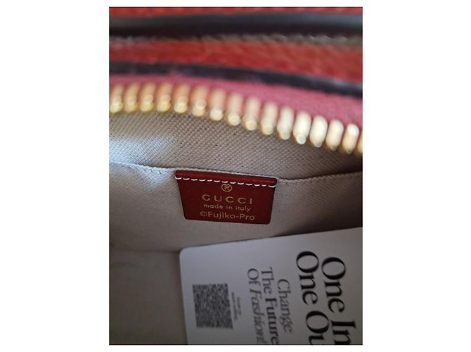 Gucci x Doraemon GG Supreme Canvas and Red Leather Crossbody Bag Brown - view 3