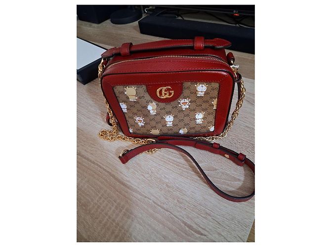 Gucci x Doraemon GG Supreme Canvas and Red Leather Crossbody Bag Brown - view 4