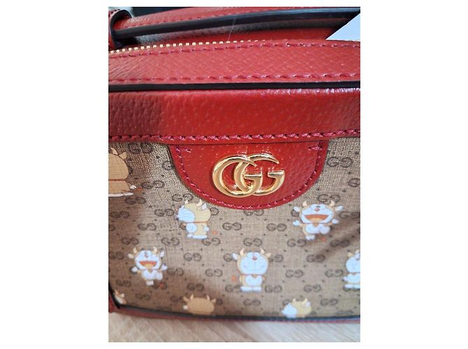 Gucci x Doraemon GG Supreme Canvas and Red Leather Crossbody Bag Brown - view 5