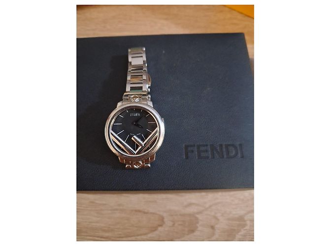 Fendi Damen Uhr Edelstahl Schwarz Silber Hardware - Ansicht 11