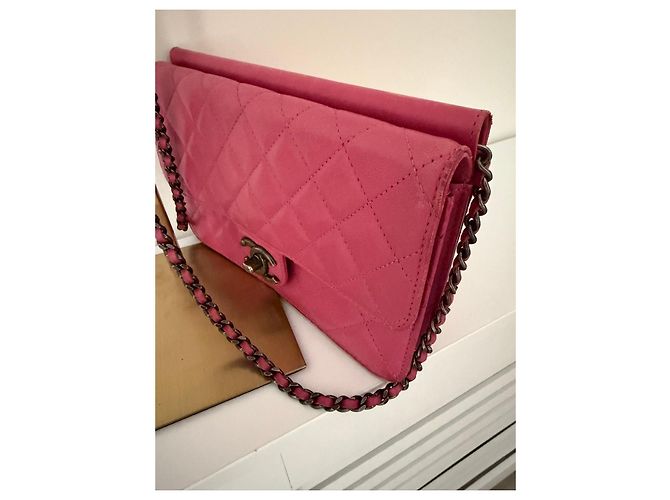 Chanel Classic Flap in pelle di agnello rosa - vista 4