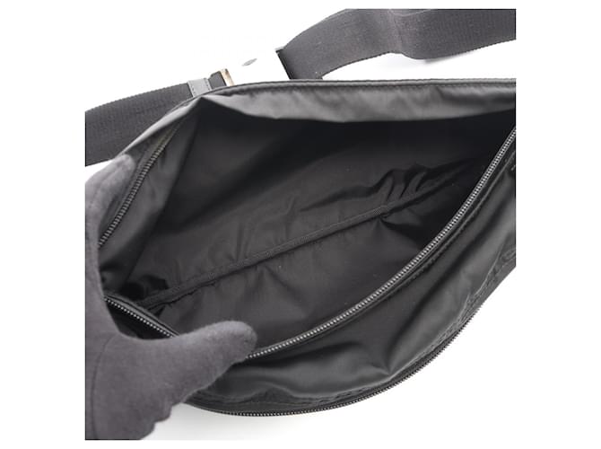 Saffiano Prada Triangle Logo Gürteltasche Schwarz - Ansicht 3