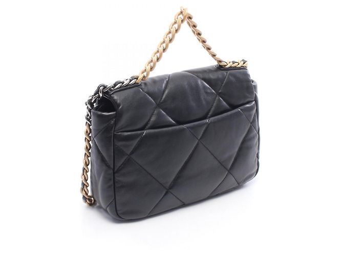 Borsa a tracolla Chanel 19 Dixneuf Matelassé Nero - vista 2