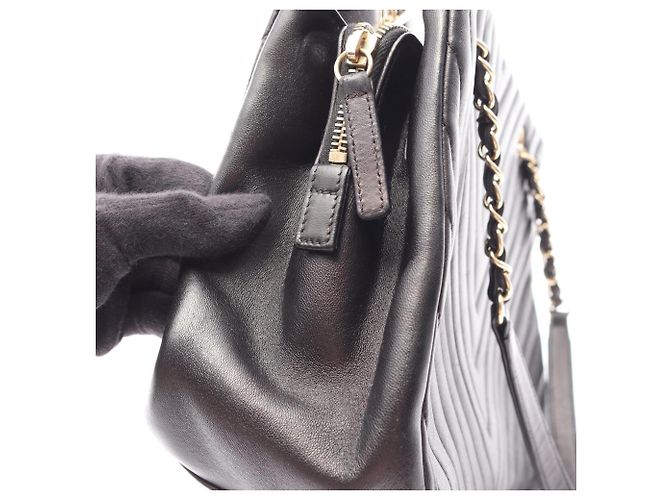 Borsa Tote Chanel V-stitch Chevron Nero - vista 11