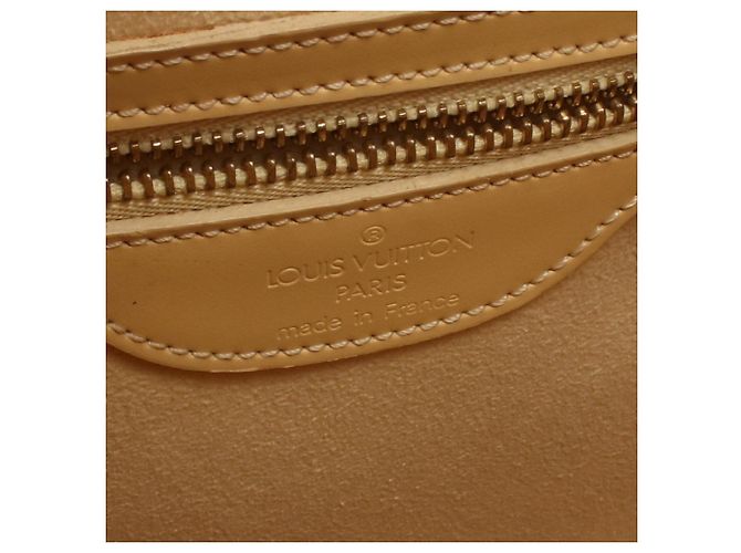 Borsa a Spalla Louis Vuitton Verso Epi Vanilla Beige - vista 4