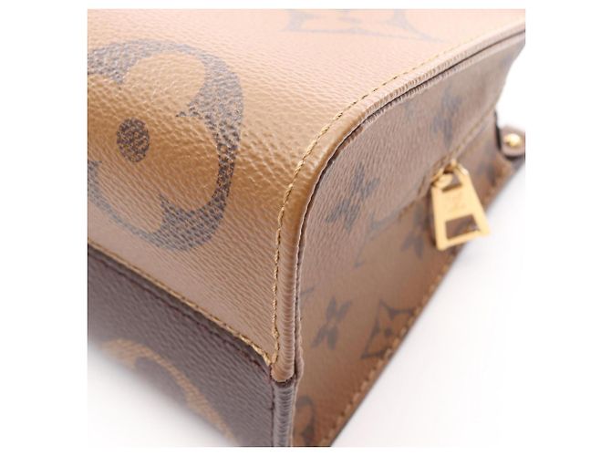 Louis Vuitton OnTheGo EW Monogram Giant Reverse 2-Way Handtasche Braun - Ansicht 5