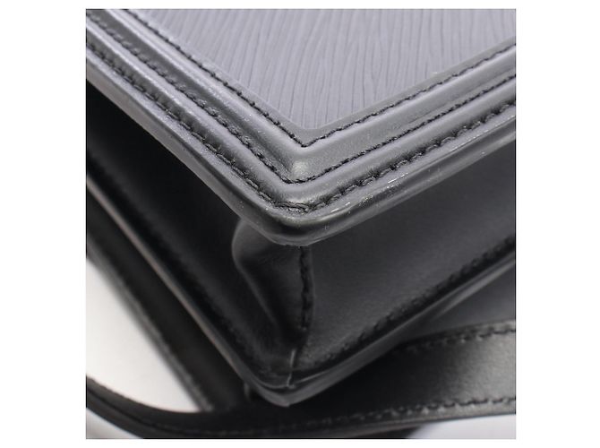 Borsa a Spalla Louis Vuitton Dauphine NV MM Nero - vista 7