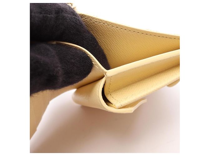 Cartera de dos pliegues con bolsillo Louis Vuitton Blanco Multicolor Amarillo - vista 6