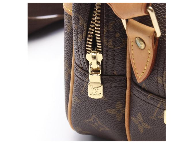 Borsa a Spalla Louis Vuitton Reporter PM Monogram Marrone - vista 8