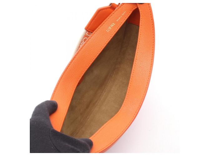 Piccola borsa a tracolla in pelle Loewe Luna Arancione - vista 3
