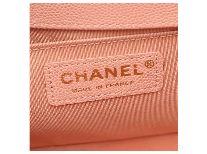 Chanel Boy Schultertasche aus rosa genarbtem Kalbsleder Pink - Ansicht 4