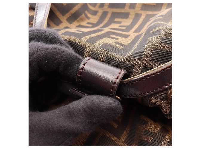 Borsa a tracolla Fendi in tela Zucca e pelle Marrone Nero - vista 9