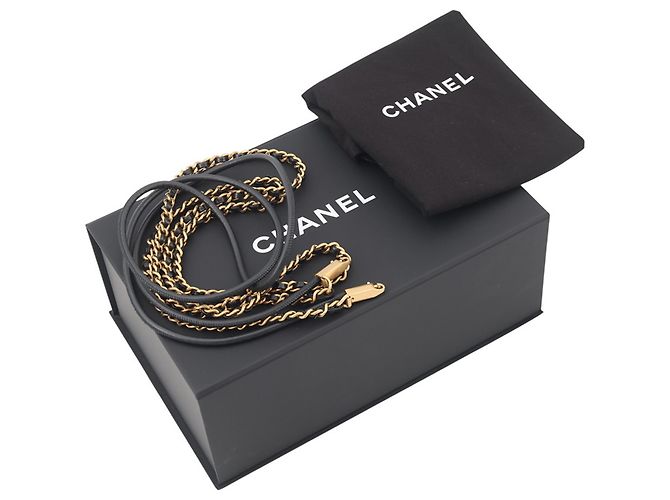 Borsa Chanel 22 Mini Coco Mark Nero - vista 17
